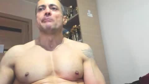 Snapshot of carin_the_body chatting on 4, 12, 2025 Laz online show from 4, 12, 2025