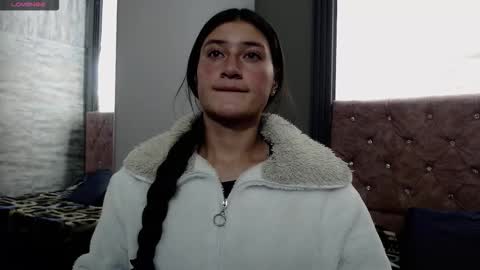 Snapshot of caritoluna_ chatting on 19, 12, 2025 Carito online show from 19, 12, 2025