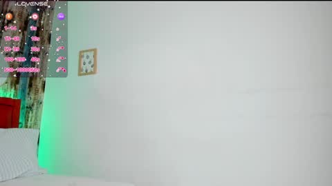 Snapshot of carla_adamss chatting on 1, 2, 2025 Carla online show from 1, 2, 2025