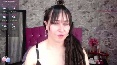 Carla naugthy  online show from 20, 1, 2025