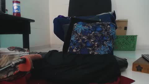 carla_prestige online show from 24, 2, 2025