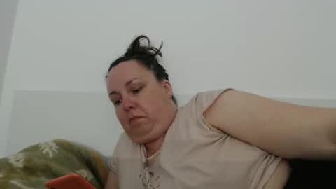 Carlaruth online show from 9, 4, 2026