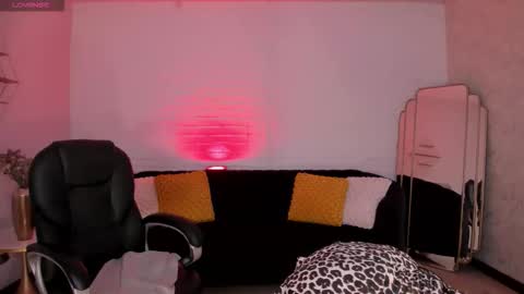 Carla online show from 18, 9, 2025