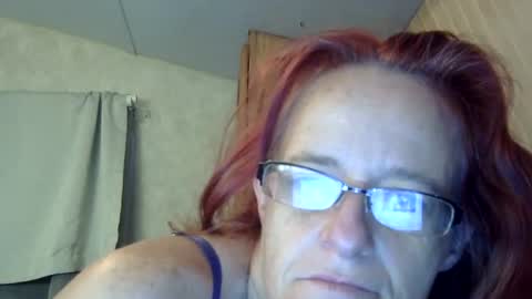 carleeswoman08 online show from 13, 12, 2024