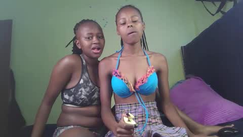 Snapshot of carlex_ chatting on 11, 9, 2025 carlex_ online show from 11, 9, 2025