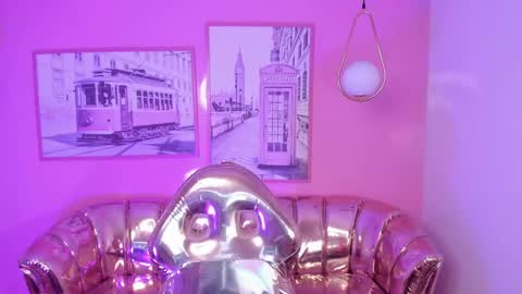 CARLYE   online show from 23, 1, 2025