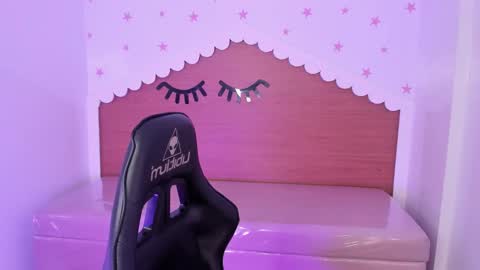 CARLYE   online show from 16, 9, 2025