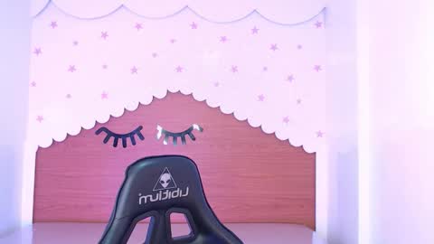 CARLYE   online show from 5, 11, 2025