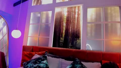 Snapshot of carliemoss chatting on 15, 10, 2025    online show from 15, 10, 2025