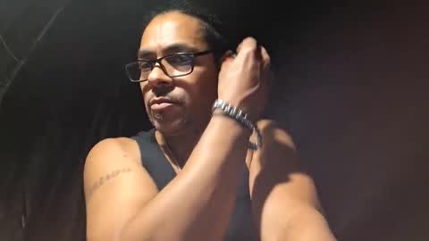 carloslove1972 online show from 7, 5, 2026