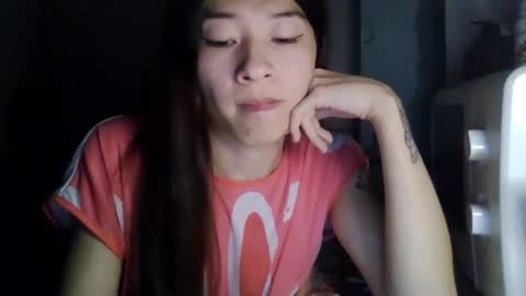 CarlyJoy online show from 28, 2, 2025