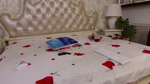 CarmellaAngel online show from 15, 12, 2025