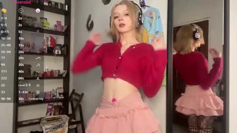 Elina online show from 13, 6, 2026