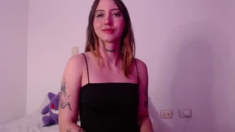 carmennrusso online show from 6, 11, 2025