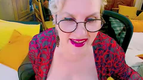 Carmen online show from 25, 5, 2026