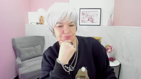 Carmen online show from 7, 1, 2025