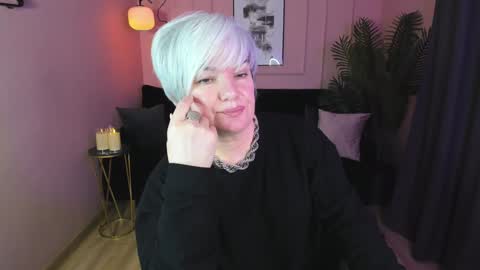 Carmen online show from 8, 2, 2025