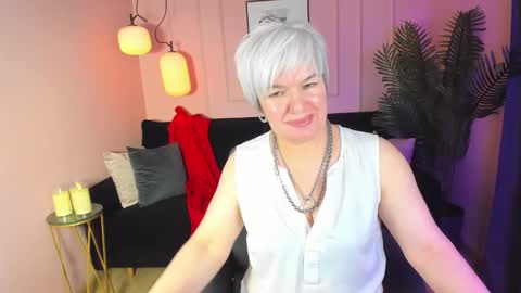 Carmen online show from 15, 2, 2025