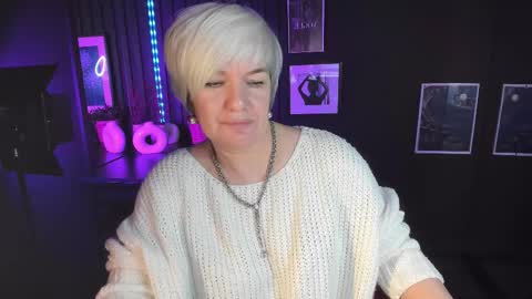 Carmen online show from 4, 11, 2025