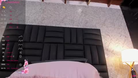 Snapshot of caro_martinezz chatting on 19, 2, 2025 online show from 19, 2, 2025