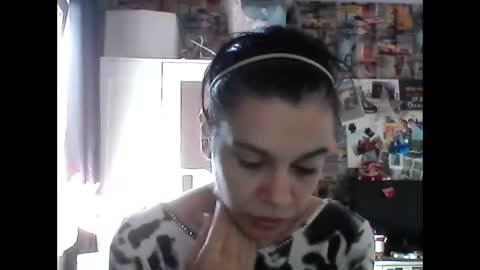 Snapshot of caroisback chatting on 29, 9, 2025 caroisback online show from 29, 9, 2025