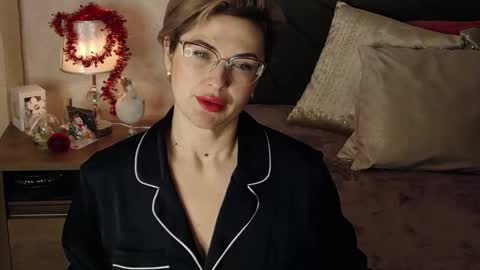CaroJhones online show from 16, 1, 2025