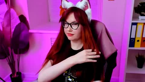 Snapshot of carol_carmen chatting on 22, 11, 2025 Carol online show from 22, 11, 2025