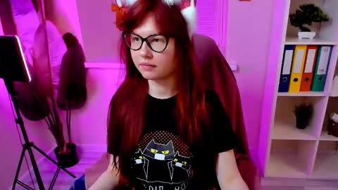 Snapshot of carol_carmen chatting on 23, 11, 2025 Carol online show from 23, 11, 2025