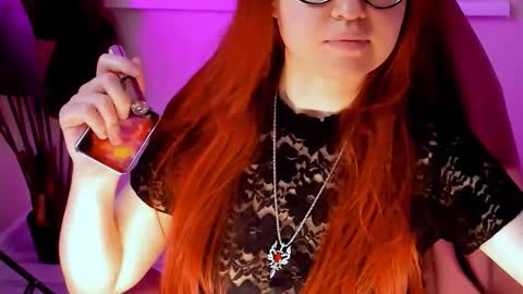 Snapshot of carol_carmen chatting on 5, 12, 2025 Carol online show from 5, 12, 2025