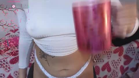 Snapshot of carol_jankovic chatting on 8, 10, 2025 carol online show from 8, 10, 2025