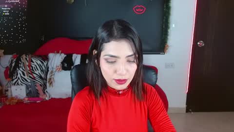 Snapshot of carolaine69_ chatting on 3, 1, 2025 Caroline online show from 3, 1, 2025