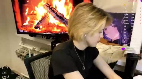 Snapshot of carolcaci chatting on 27, 11, 2025 Call me Carol online show from 27, 11, 2025