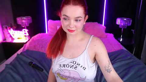 Snapshot of carolinadia chatting on 12, 12, 2024 carolinadia online show from 12, 12, 2024