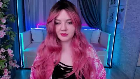 Snapshot of carolinasherry chatting on 11, 9, 2025 carolinasherry online show from 11, 9, 2025