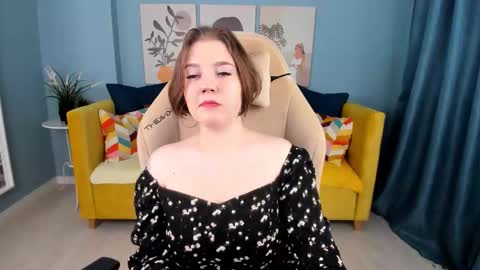 Snapshot of carolinasherry chatting on 19, 10, 2025 carolinasherry online show from 19, 10, 2025