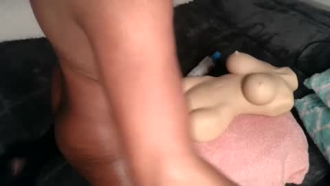 Snapshot of carolinayungin96 chatting on 17, 1, 2025 carolinayungin96 online show from 17, 1, 2025