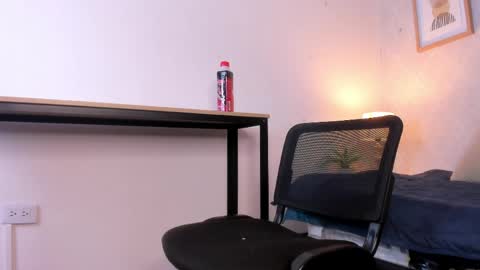  Caroline  online show from 7, 4, 2026