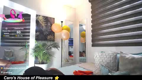 C A R O L I N E online show from 16, 12, 2025