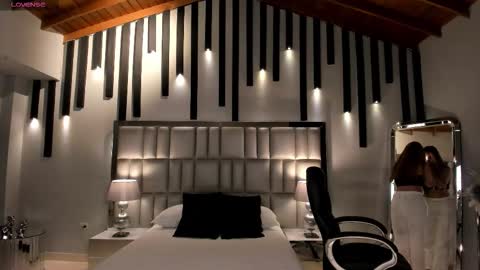 Caro online show from 20, 11, 2025