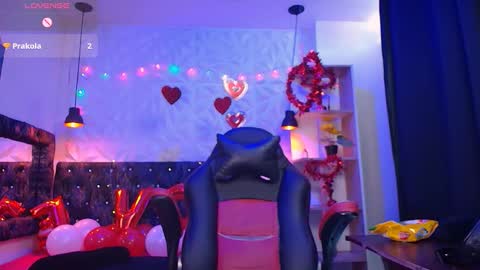 Caroline Scoth online show from 15, 2, 2025