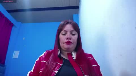 Snapshot of carolinhe_ chatting on 14, 6, 2026 Carolinhe online show from 14, 6, 2026