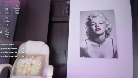 Snapshot of carolyne_sweet chatting on 21, 2, 2025 carolyne_sweet online show from 21, 2, 2025