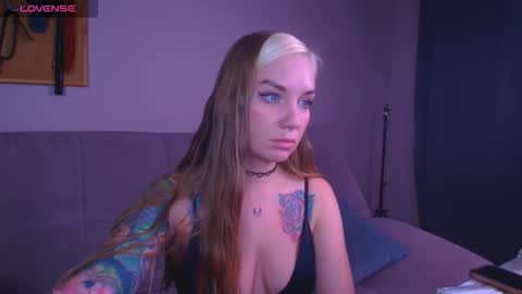 Carrie online show from 1, 12, 2025