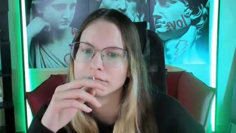 carrie_roses online show from 15, 9, 2025