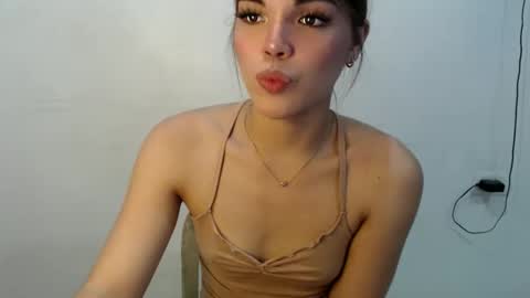 Snapshot of carsongrays chatting on 27, 11, 2025 Carson online show from 27, 11, 2025