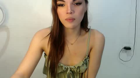 Snapshot of carsongrays chatting on 1, 12, 2025 Carson online show from 1, 12, 2025