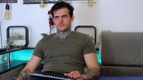 Carter online show from 8, 3, 2025