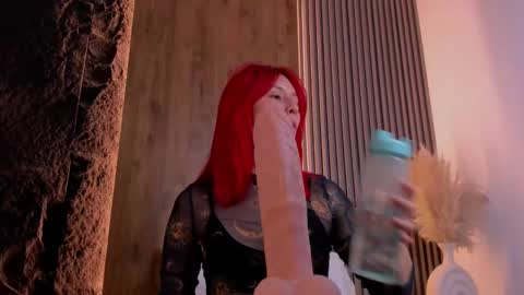 Casandra  online show from 12, 2, 2025