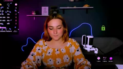 casey_meow_ online show from 14, 10, 2025