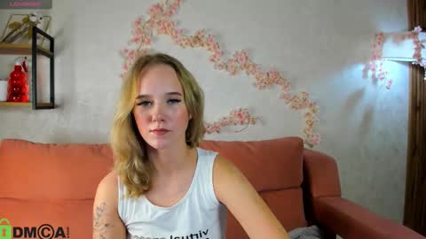 Snapshot of casey_sweeet chatting on 24, 9, 2025 Casey sweeet online show from 24, 9, 2025